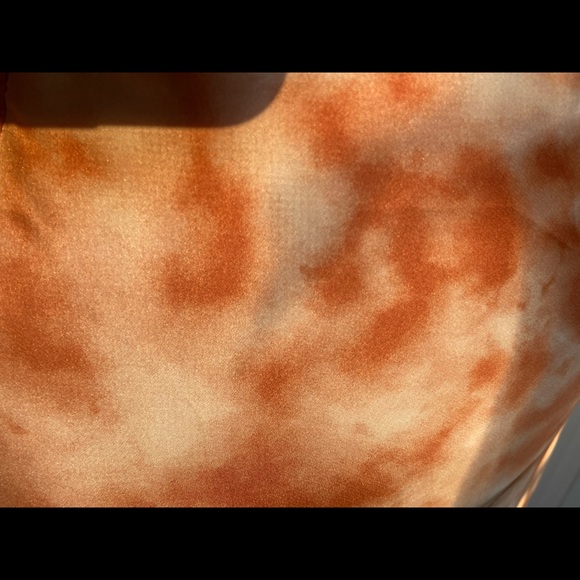 Orange and white satin maxi skirt! Very good condition, and slimmer fit. - Picture 8 of 8